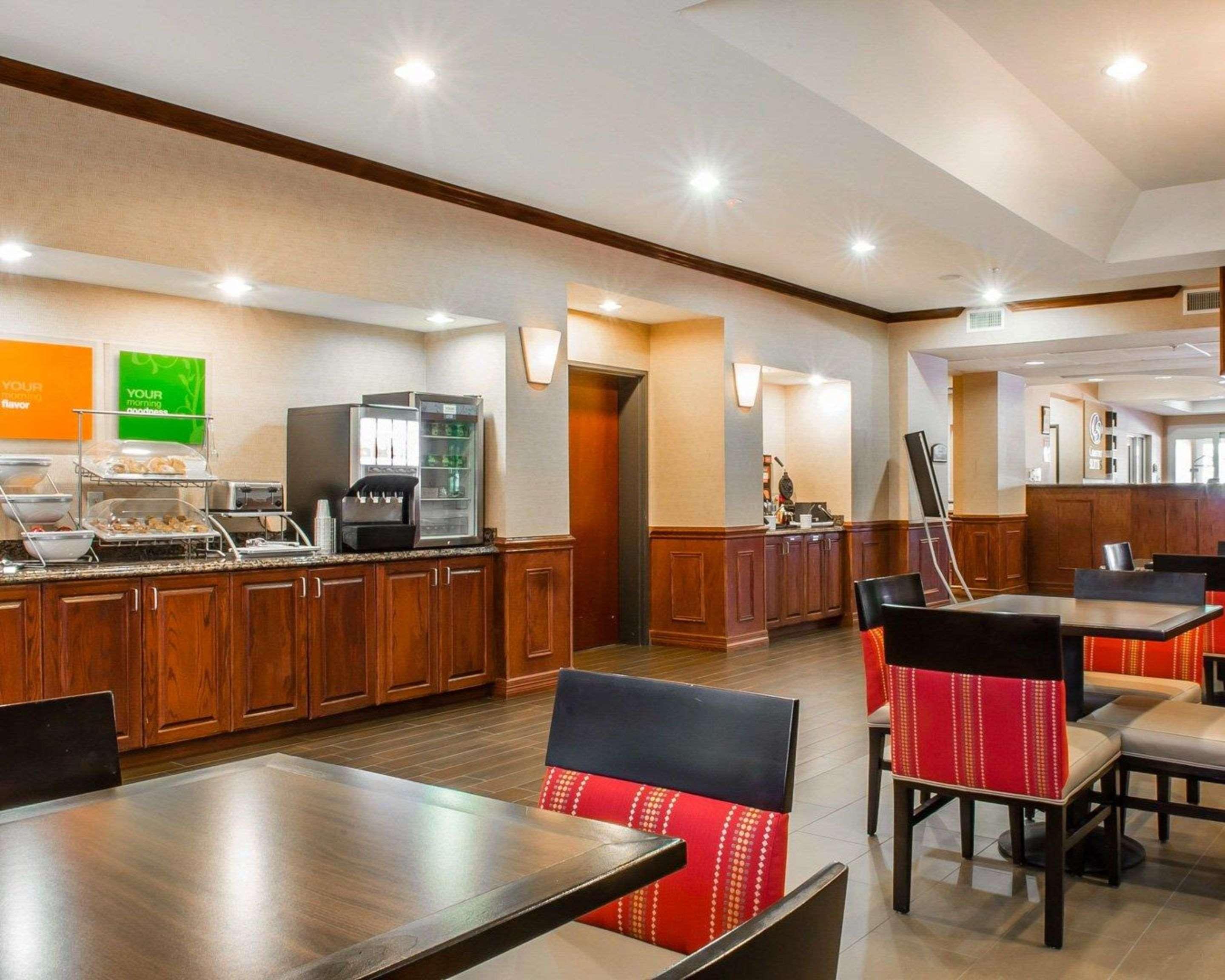 Comfort Suites Near Texas A&M - Corpus Christi Ngoại thất bức ảnh
